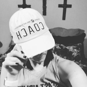 Meet your Posher, Traci